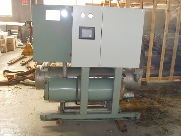 新会酒店中央空调不停机清洗方法介绍